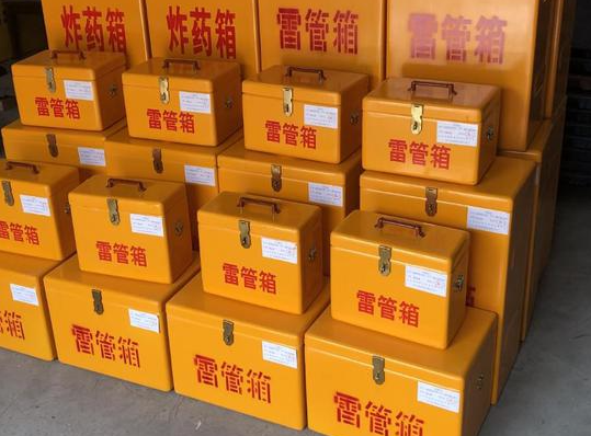 安阳玻璃钢雷管箱的使用寿命一般是多少？
